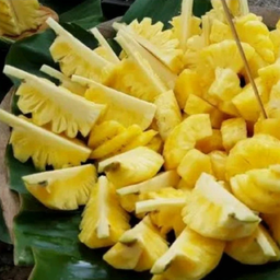 สับปะรดภูแลแท้เชียงราย ปอกพร้อมทาน