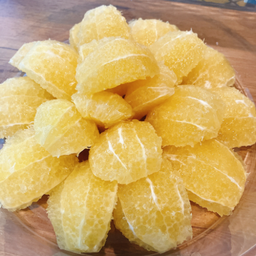 ส้มเช้งดำเนินแท้หวานฉ่ำปอกพร้อมทาน(1200gก่อนปอก)