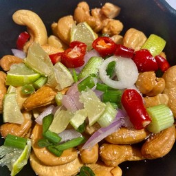 ยำเม็ดมะม่วง