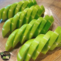 Appleเขียวนิวซีแลนด์ 3ลูกใหญ่ พร้อมทาน (กล่อง1220 ml)
