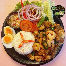 กระเพราวุ้นเส้นทะเลรวม+ข้าวหอมมะลิ+ไข่ต้ม1 ชุดใหญ่สุดคุ้ม