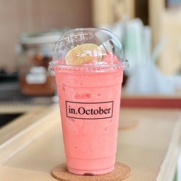 สตรอเบอร์รี่สมูทตี้