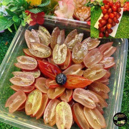 องุ่นแดงไซมัสคัสจัมโบ้นำเข้า ปอกพร้อมทาน 600g(ก่อนปอก)กล่อง1220ml