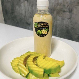 อะโวคาโด้สด+นมอัลมอนด์ เพิ่มเนื้ออะโวคาโด้หั่นเต๋า(ขนาด250ml)