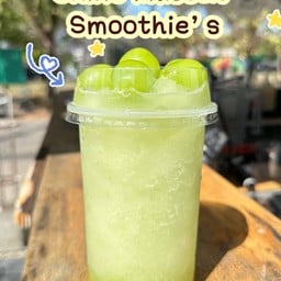 Shine muscat Smoothie