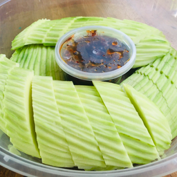 มะม่วงเขียวเสวยคัดไซส์ ปอกพร้อมทาน(แถมเครื่องจิ้ม)