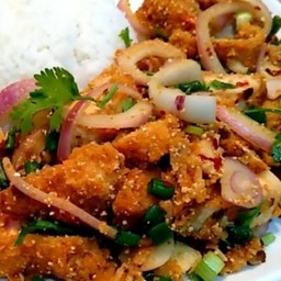 ยำไก่แซบ (กับข้าว)