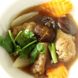 ซุปไก่ตุ๋น