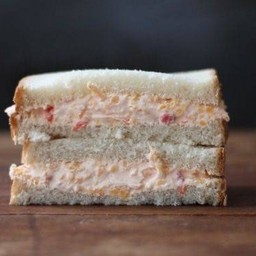 แซนวิชปูอัดไข่กุ้ง