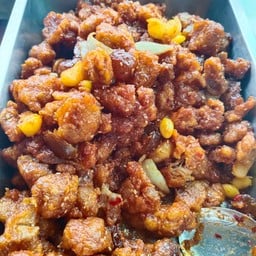 ไก่คาราเกะผัดซอส