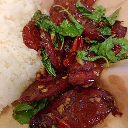 กะเพรากุนเชียงพริกแห้ง