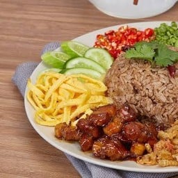 ข้าวคลุกกะปิหมูหวาน