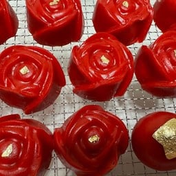 Rose Allure Set 12Pieces