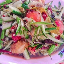 เด่นเมี่ยงปลาเผา ส้มตำ ลาบอีสาน กาดเมฆ