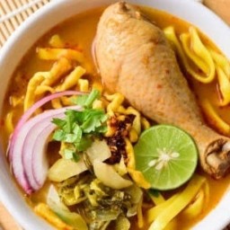 คุ้มสบทาลำพูน By.คุณยาย (สาขา2) ต้นฉบับเมืองเหนือแต๊ๆ