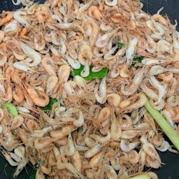 กุ้งฝอยคั่วเกลือ