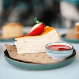 Burned Basque Cheesecake (Slice)