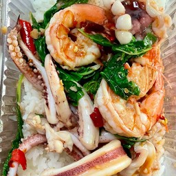 กะเพราทะเล(ราดข้าว)