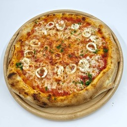 SEAFOOD PIZZA