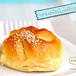 ขนมปังไส้เผือก