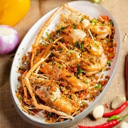C4 กุ้งแม่น้ำผัดพริกเกลือ