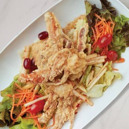 Soft Shell Crab with Spicy Fruity Salad
