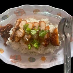 ชายเดียวเตี๋ยวไก่