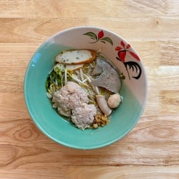 ก๋วยเตี๋ยวน้ำใส