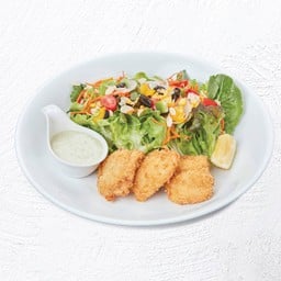Garden salad with Crispy Fish and Spicy Cream Seafood Dressing
