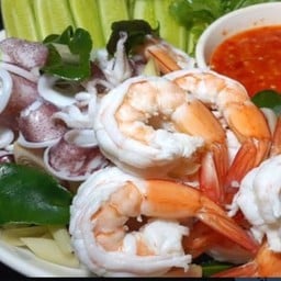 ลวกจิ้มทะเล