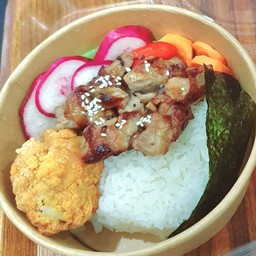 ข้าวไก่ 2 เกลอ