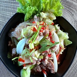 ยำวุ้นเส้นหมูสับ