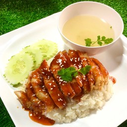 ข้าวมัน ไก่ราดซอสเกาหลี