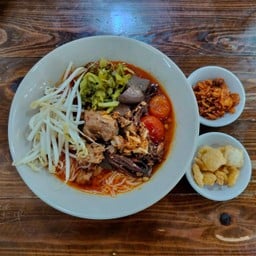 ขนมจีนน้ำเงี้ยวธรรมดา