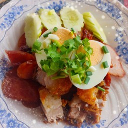 เครื่องหมูแดง