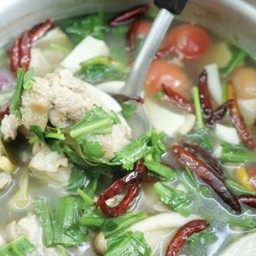 ต้มยำน้ำใสหมูสามชั้นรสแซ่บ