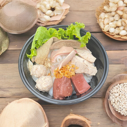 ก๋วยจั๊บ (ทุกอย่าง)