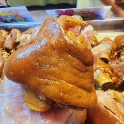 ขาหมูเสาร์ อาทิตย์ สูตรไหหลำ สาขาตลาดนัดวัดประดู่ ตลาดนัดวัดประดู่ พุทธมณฑลสาย 1