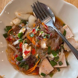 ยำวุ้นเส้นไก่ยอปลาร้า