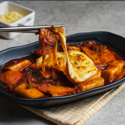 ต๊อกป๊อกกีชีส