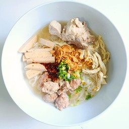 ก๋วยจั๊บญวนกระดูกหมู