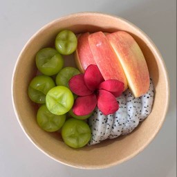Gorilla Feast Fruits ผลไม้สดปอก