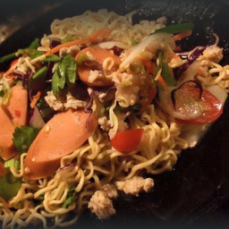 ยำมาม่า