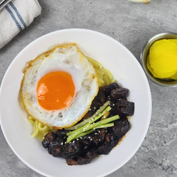 จาจังมยอน+ไข่ดาว