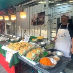 ข้าวเหนียวมะม่วงคุณนายจุฑารัตน์