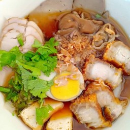 ก๋วยจั้บน้ำข้นตลาดมอดินแดงสาขา2 577/11 ตรงข้ามแจ่วฮ้อนมาลองเด้อ