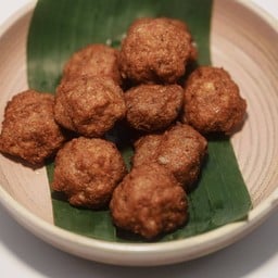 หมูปั้นก้อนทอด