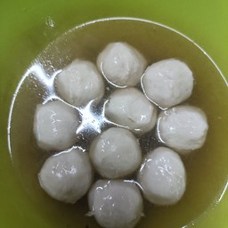 ลูกชิ้นหมู