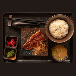 ข้าวอุนางิ