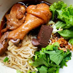 ก๋วยเตี๋ยวไก่